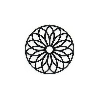 Pendentifs en metal, 24mm, rond, filigrane coupé au laser, base de laiton, couleur noir. Vendu en paquet de 10. (SKU# MP1018/BLK)
