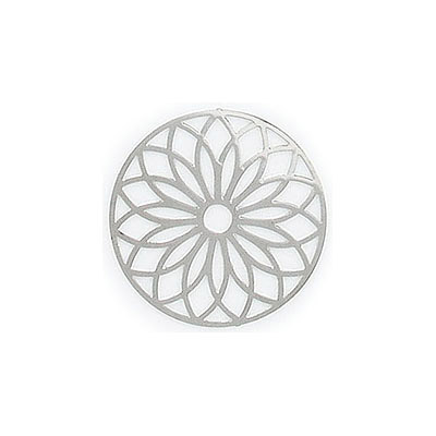 Pendentifs en metal, 24mm, rond, filigrane coupé au laser, base de laiton, couleur imitation rhodium. Vendu en paquet de 10. (SKU# MP1018/WH)
