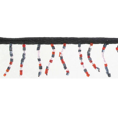 Frange, 1 pouce, multicolore foncé sur ruban noir. La commande minimum est de 1 verge. (SKU# SMF791B/MU)