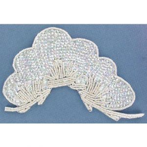 Appliques en paillettes, fleur, cristal aurore boréale, 18x11cm (7"x4.25"). Vendu separement. (SKU# SMHT10/CIR)