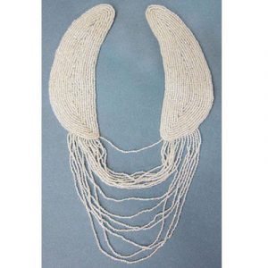 Appliques en paillettes, collet perle avec frange, cristal aurore boréale, 14.5cm (5.75"). Vendu separement. (SKU# SMTT31182/CIR)