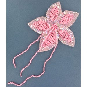 Sequin motifs, 12x14cm, 4.75"x5.5", large flower with fringe, pink (SKU# SMTT31301/PK). Sold individually.