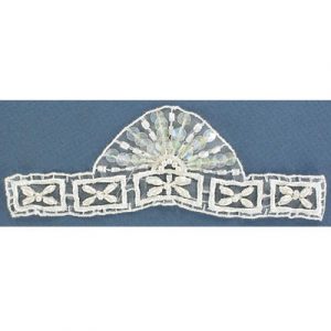 Appliques en paillettes, cristal aurore boréale, 16.5x5cm (6.5"x2"). Vendu separement. (SKU# SMTT31505/CIR)